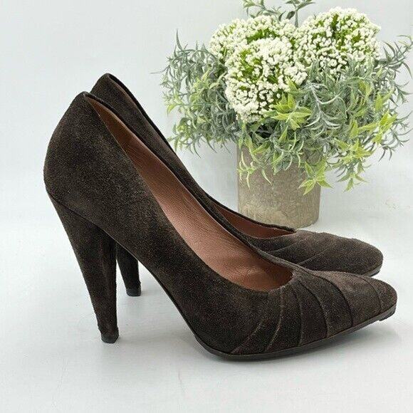 Prada Vintage Brown Suede Pumps Heels Size 37/6.5 With Toe Taps Cone Pleats Sole - Picture 5 of 16